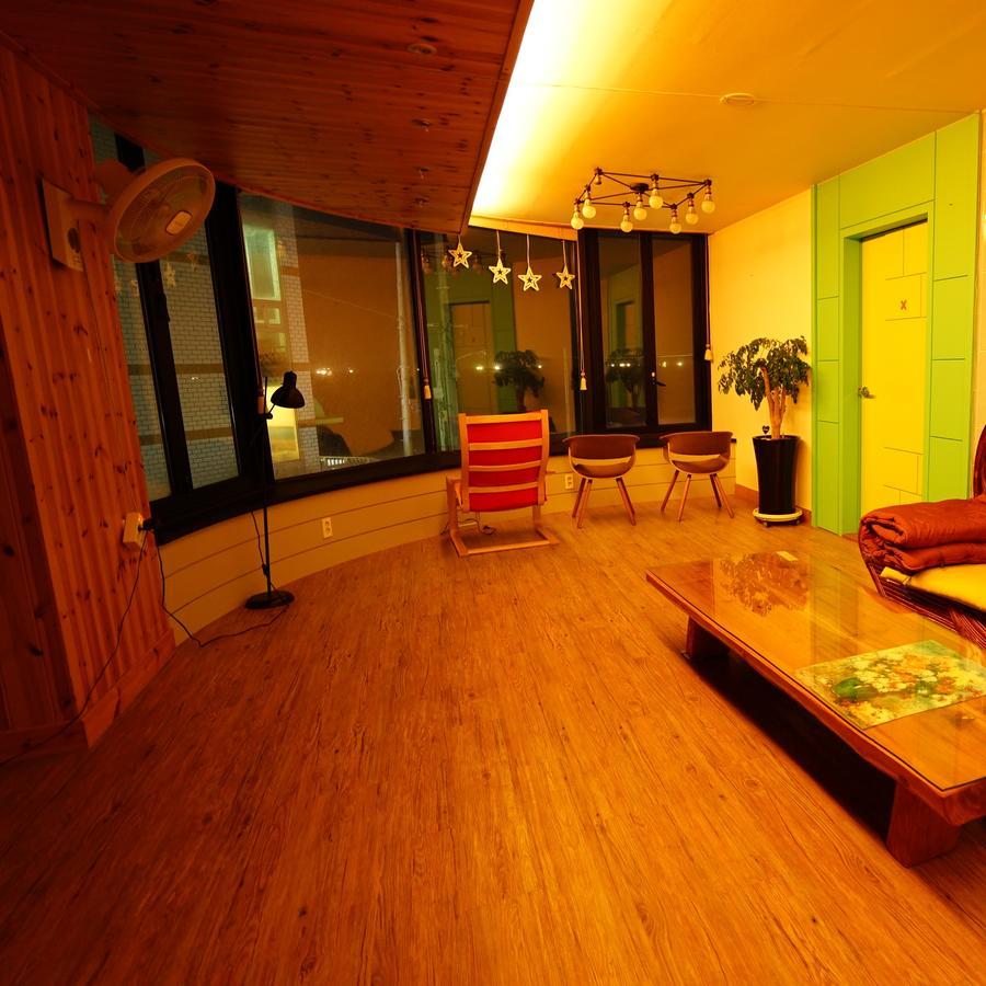 My Mother Guesthouse Jeju Ngoại thất bức ảnh